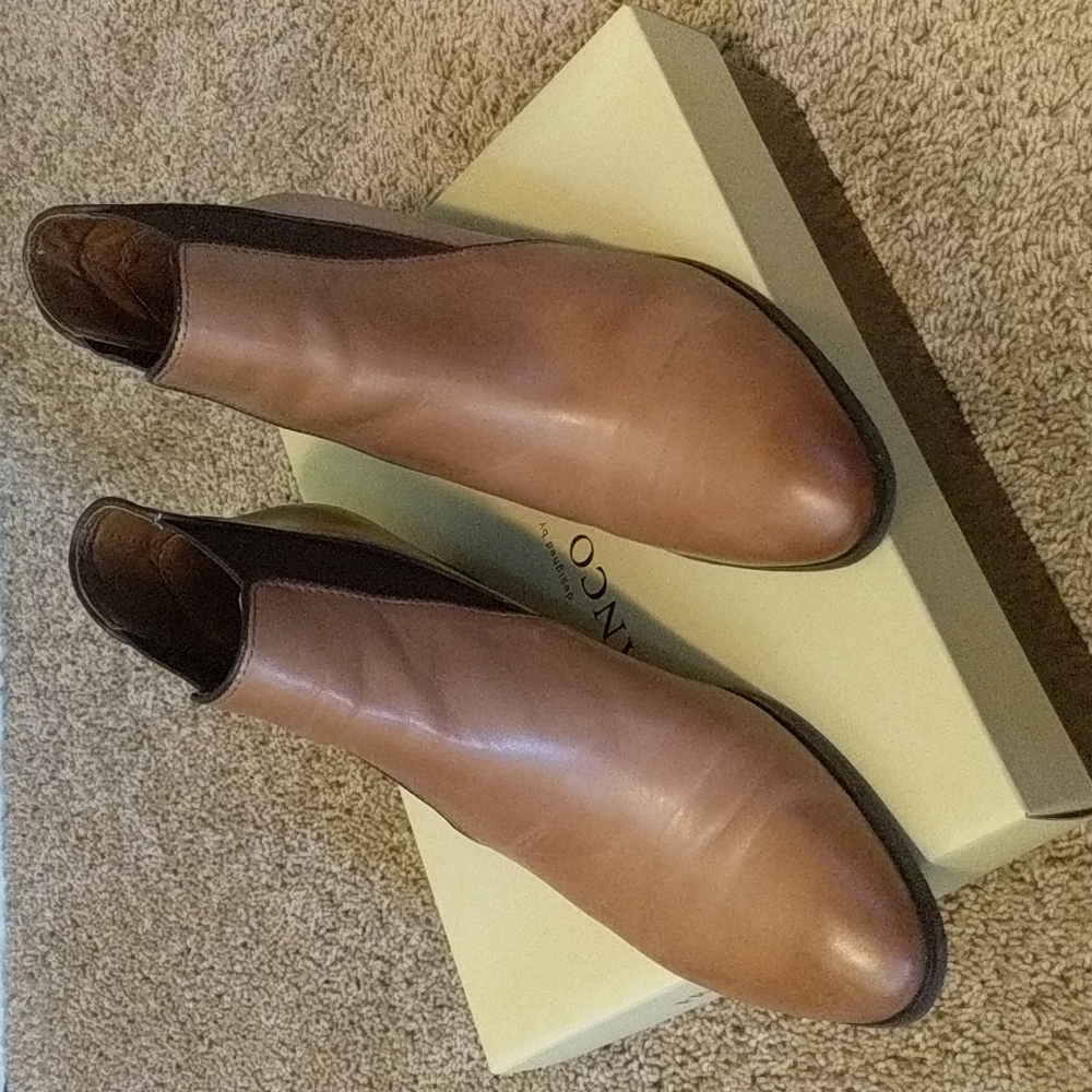Leather booties